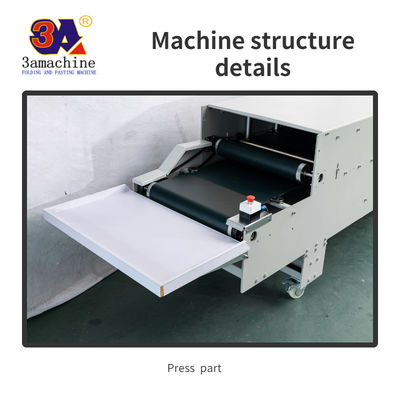 Machine à coller des dossiers semi-automatique avec fonctions de collage et de pliage informatisées