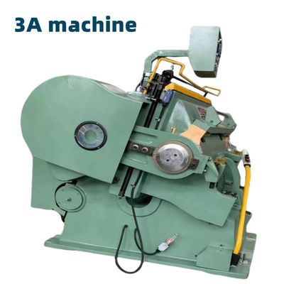 Machines de découpe à la matrice semi-automatique 380V CQT 1300 pour une découpe rapide et précise