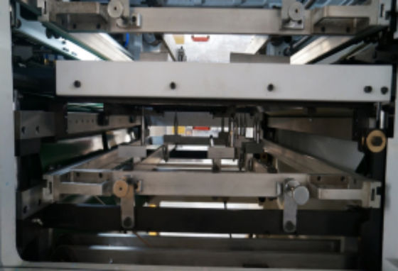 Vidéo d'inspection à la sortie fournie CQT-1520 Semi-automatique découpeuse à matrices avec décapage