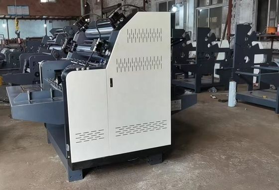 Machine de laminage de carton ondulé à tension 380V et puissance de générateur de 3 kW