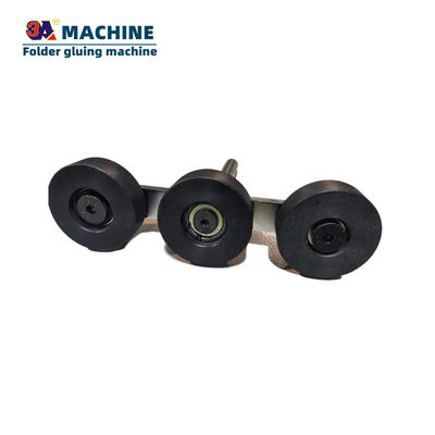 Machine à coller automatique de qualité automatique pour le pliage et le collage de pièces de rechange de boîtes